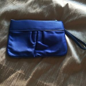 Express wristlet..great for prom or happy hour!